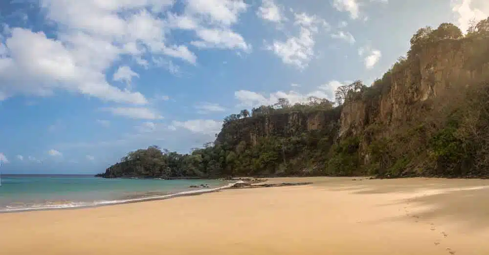Baia do Sancho: Fernando de Noronha, Brasile Baia do Sancho: Fernando de Noronha, Brasile