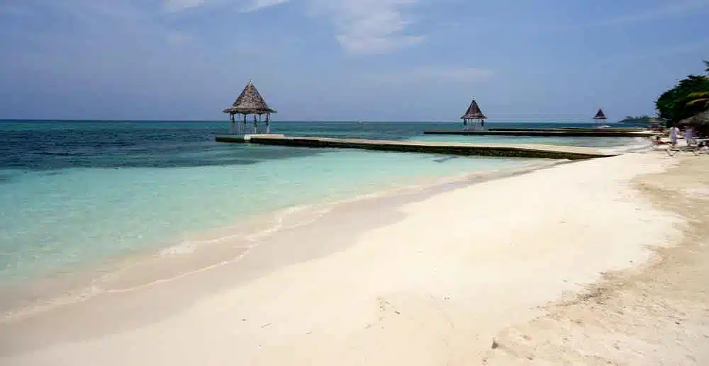 Spiaggia di Seven Mile: Negril, Giamaica Spiaggia di Seven Mile: Negril, Giamaica