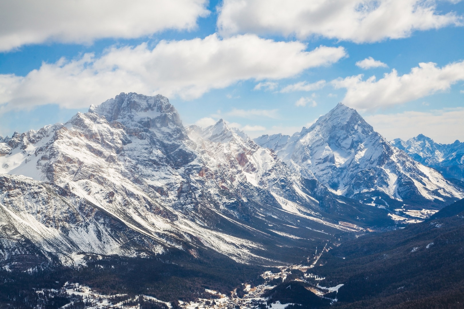 Guida alle piste da sci di Cortina d'Ampezzo - piste da sci di Cortina d'Ampezzo - WoW Travel